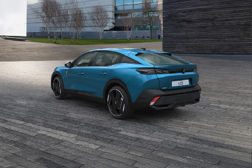 Rear Cross Side View of Peugeot 408