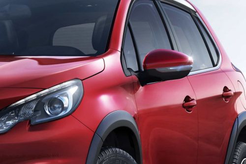 Peugeot 2008 (2015-2022) Drivers Side Mirror Front Angle