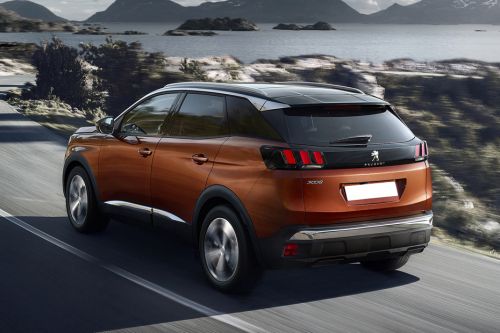 Rear Cross Side View of Peugeot 3008 (2012-2022)