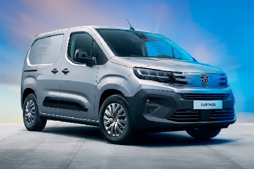 Peugeot Partner Front Medium View