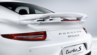 911 Turbo S Tail light