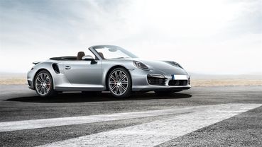 911 Turbo Cabriolet Side view
