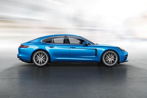 Porsche Panamera Drivers Sideview