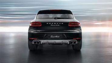 Full Rear View of Porsche Macan Turbo-2015