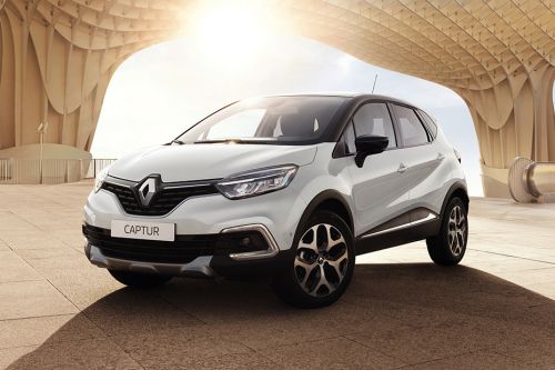 Captur Front angle low view