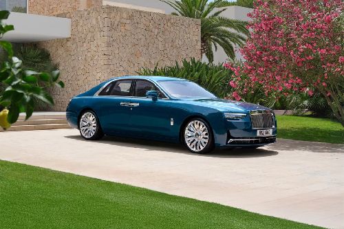Rolls Royce Ghost Front Medium View