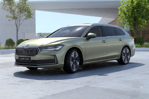 Skoda Superb Wagon Front Side View