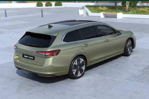 Superb Wagon Rear angle view