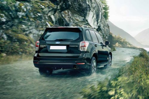 Forester (2012-2021) Rear angle view