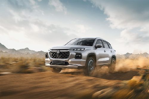 Grand Vitara Front deep low Angle View