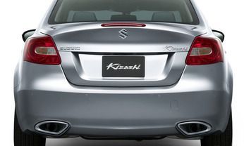 Full Rear View of Suzuki Kizashi