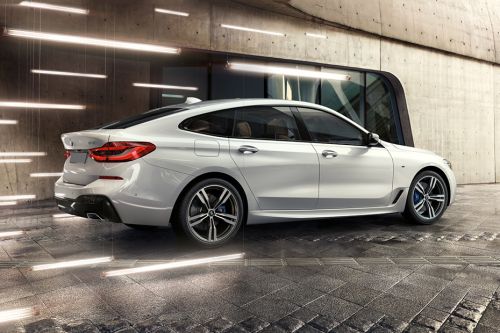 6 Series Gran Turismo Rear angle view