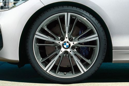 1 Series 5 Door Wheel