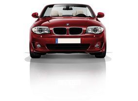 Full Front View of 1 Series Convertible