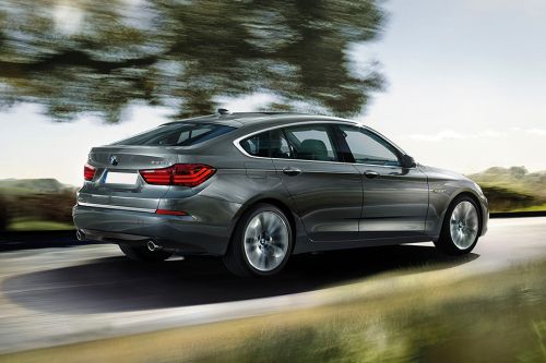 5 Series Gran Turismo Rear Medium Side View