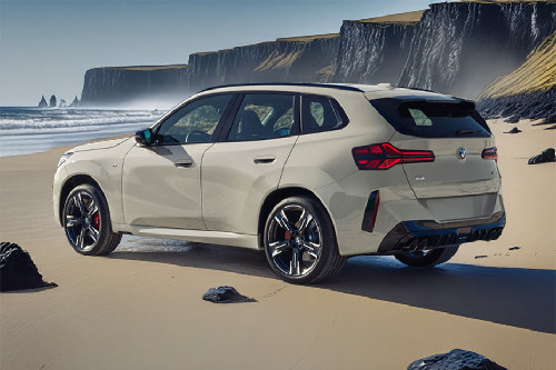 Rear Cross Side View of BMW X3