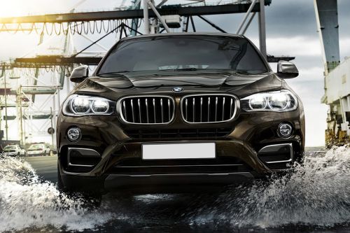 Full Front View of X6