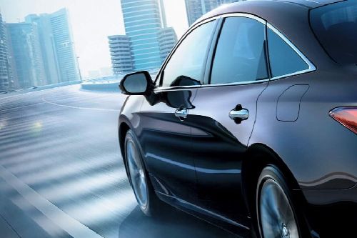 Toyota Avalon Drivers Side Mirror Rear Angle