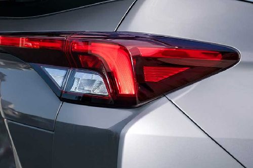 Veloz Tail light