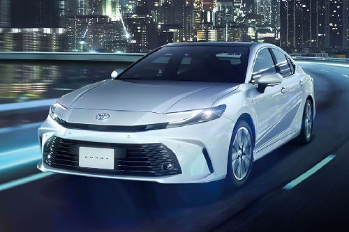 Camry Hybrid Front angle low view