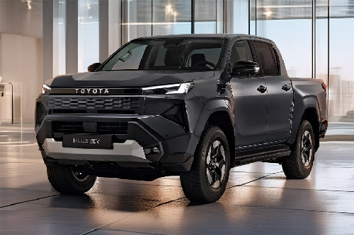 Hilux BEV Front angle low view