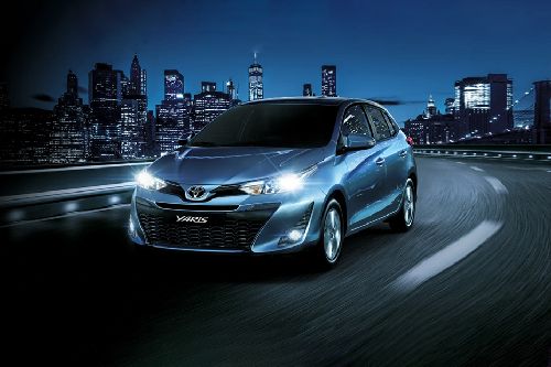 Yaris Hatchback Front angle low view