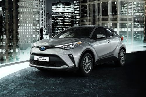 C-HR HEV Front angle low view