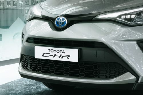 C-HR HEV Grille View