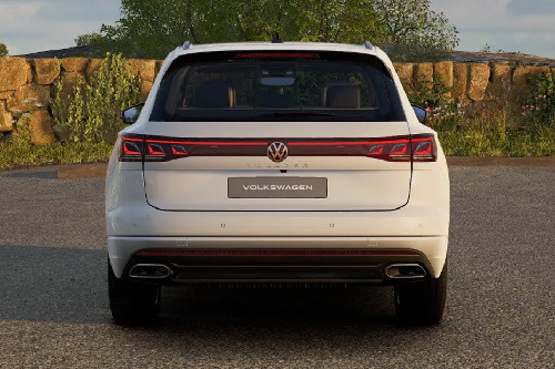 Full Rear View of Volkswagen Touareg