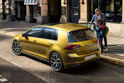 Rear Cross Side View of Volkswagen Golf
