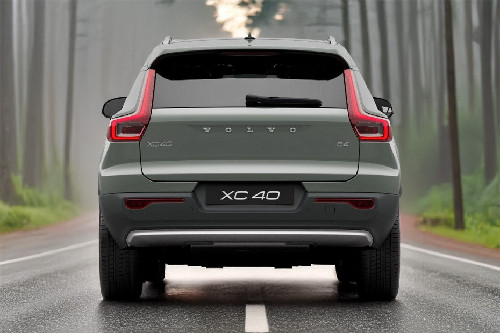 Full Rear View of Volvo XC40