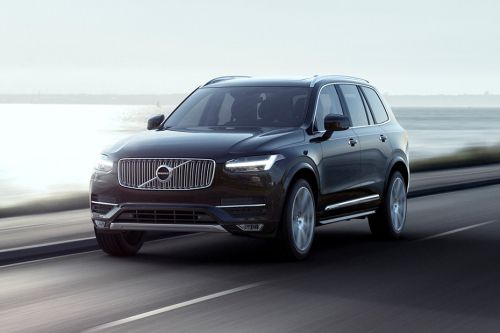 XC90 (2022-2022) Front angle low view