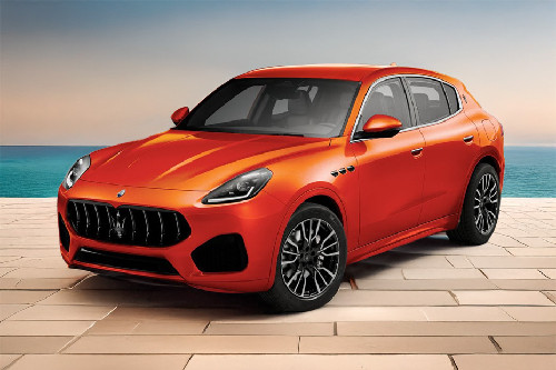 Grecale Front angle low view