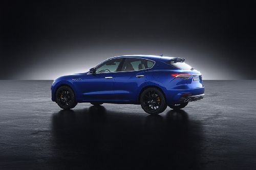 Levante Rear Medium Side View