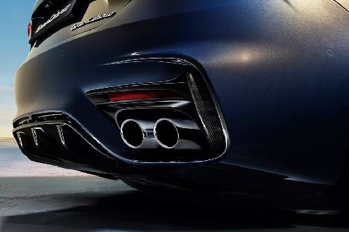 Exhaust Pipe of Maserati GranCabrio
