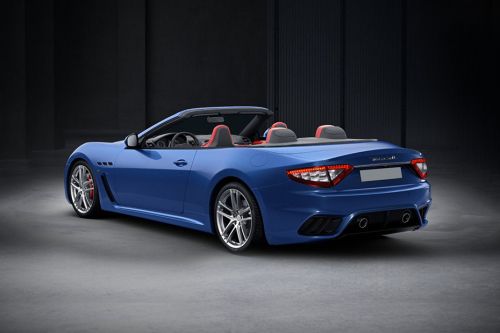 Rear Cross Side View of Maserati GranCabrio (2012-2021)