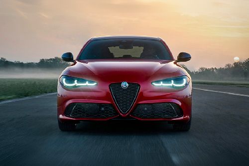Full Front View of Giulia