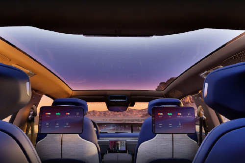 Cadillac CELESTIQ	 Sunroof Moonroof