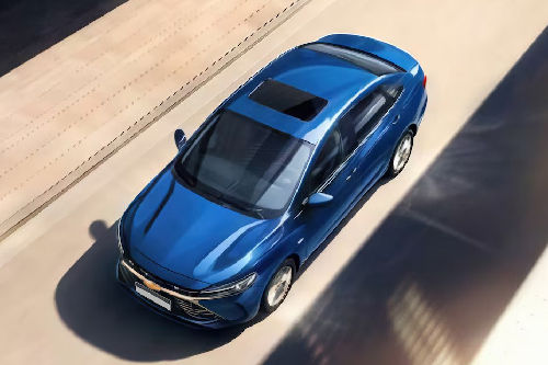 Cruze Front angle low view