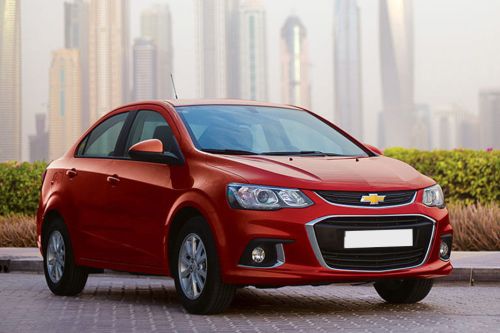 Chevrolet Aveo Front Cross Side View
