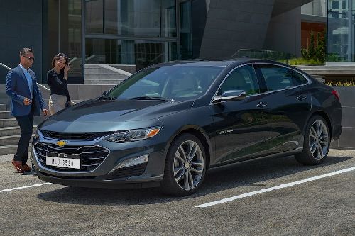 Chevrolet Malibu Front Side View