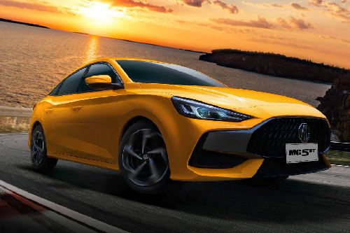 MG GT Front Cross Side View