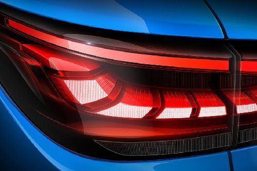 ZST (2022-2022) Tail light