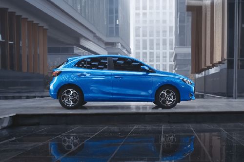 3 Medium Angle Front View