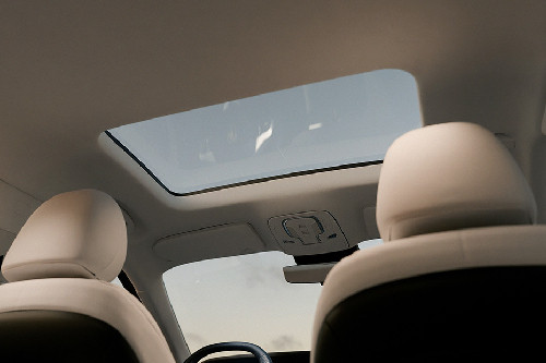 MG 8 PHEV Sunroof Moonroof