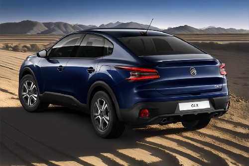 Rear Cross Side View of Citroen C4 X