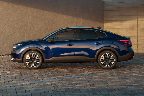 C4 X Side view