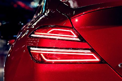G70 Tail light