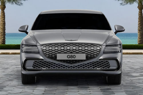 Full Front View of EV G 80
