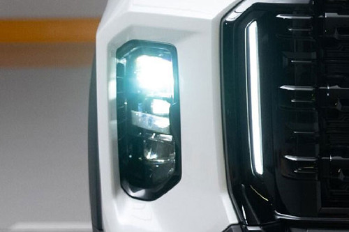 D90 Max Front Fog Lamp